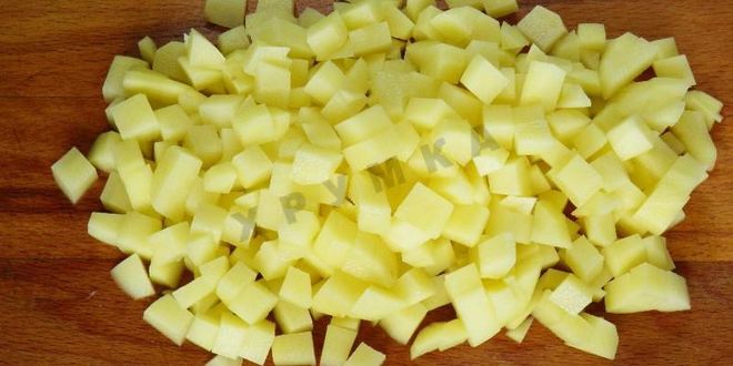 Рецепт супа иза рыбных консервова с перловкого