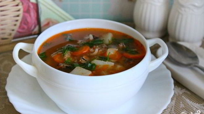 Рецепт Суп из скумбрии в томатном соусе