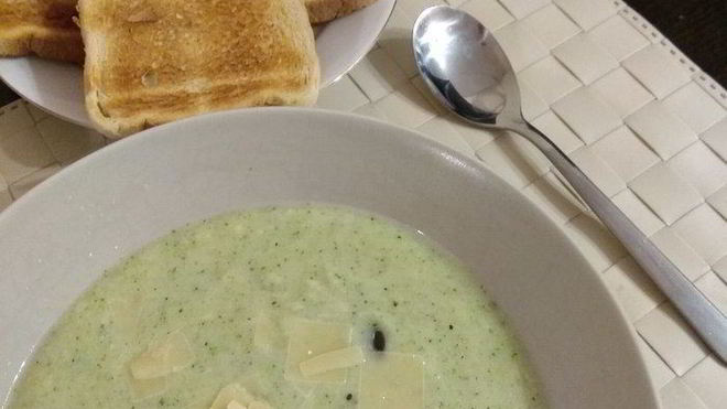 Рецепт Легкий суп-пюре из цветной капусты