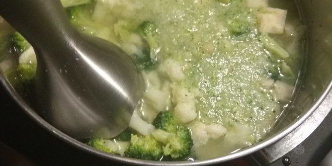 Рецепт легкий суп-пюре из цветной капусты