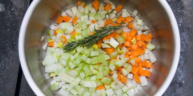 Рецепт постный суп-пюре из чечевицы