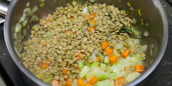 Рецепт постный суп-пюре из чечевицы