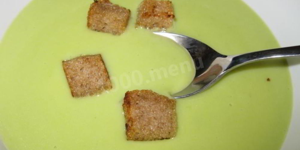 Как приготовить простой суп пюре из зеленого горошка с желтками