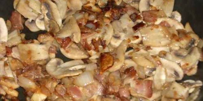 Рецепт суп-пюре грибной с беконом