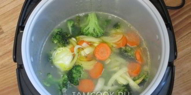 Рецепт суп-пюре из брокколи в мультиварке