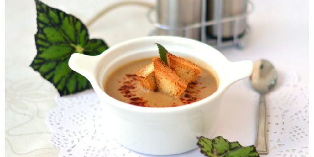 Как приготовить суп-пюре из чечевицы и золотистых овощей