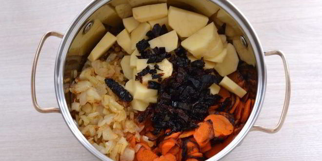 Рецепт суп-пюре из чечевицы и золотистых овощей