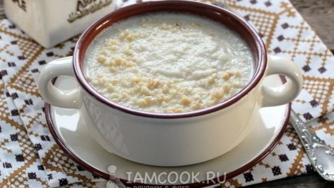 Рецепт Суп-пюре из корня сельдерея с арахисом