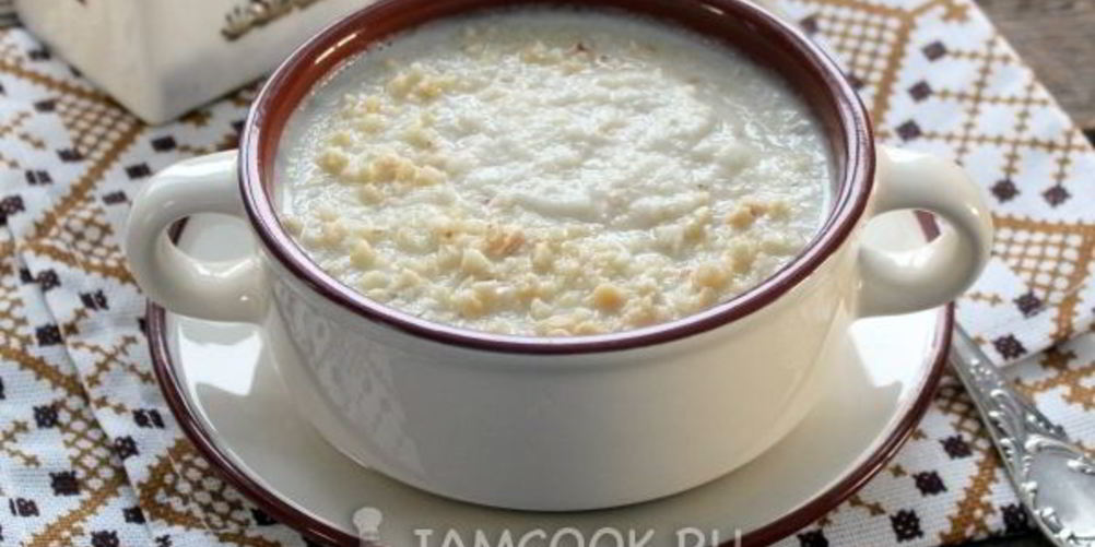 Как приготовить суп-пюре из корня сельдерея с арахисом