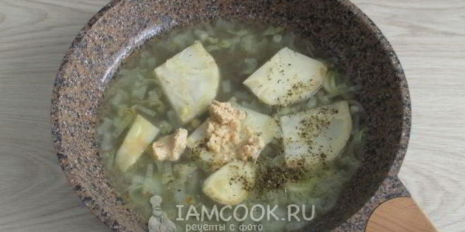 Рецепт суп-пюре из корня сельдерея с арахисом