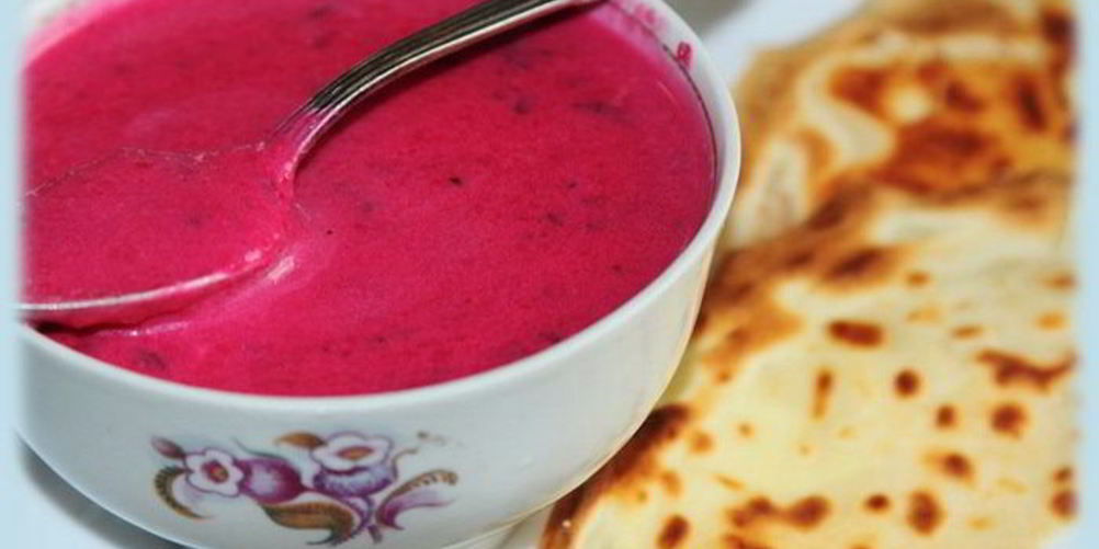 Как приготовить суп-пюре из свеклы с яблоками и крем-сыром