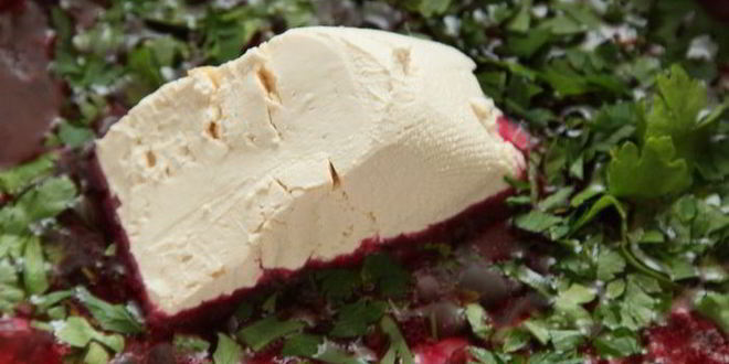 Рецепт суп-пюре из свеклы с яблоками и крем-сыром