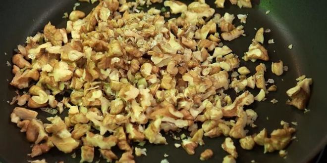 Рецепт свекольный суп-пюре с мороженым из авокадо