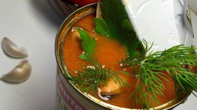 Рецепт Томатный суп-пюре с мидиями