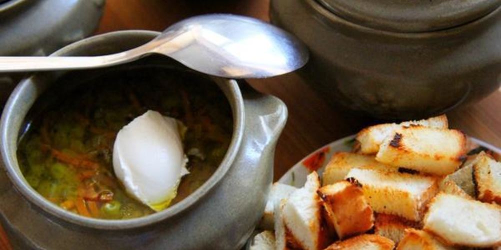 Как приготовить суп с зеленым горошком в горшочке