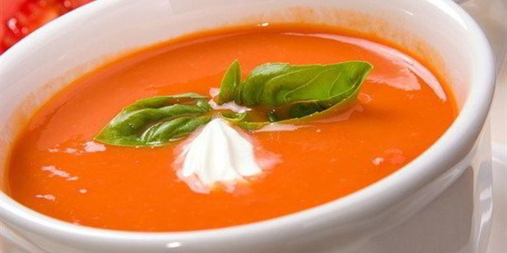 Как приготовить томатный суп с базиликом