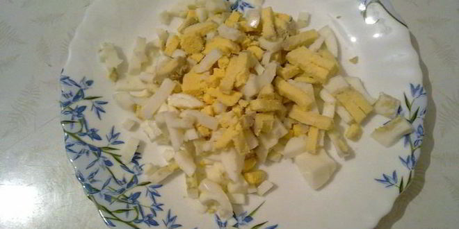 Рецепт вкусного супа щавелевого с яйцома