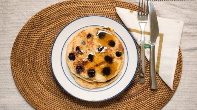 Рецепт Блинчики из рикотты с черникой