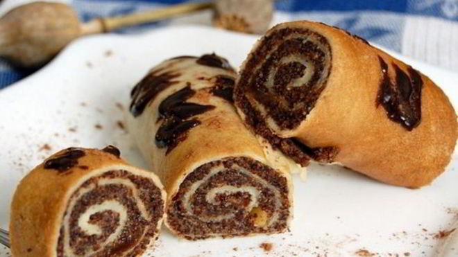 Рецепт Блинчики с маковой начинкой к чаю