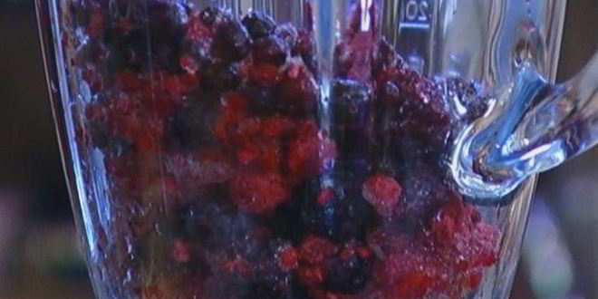 Рецепт блинчики со свежими фруктами и ягодами