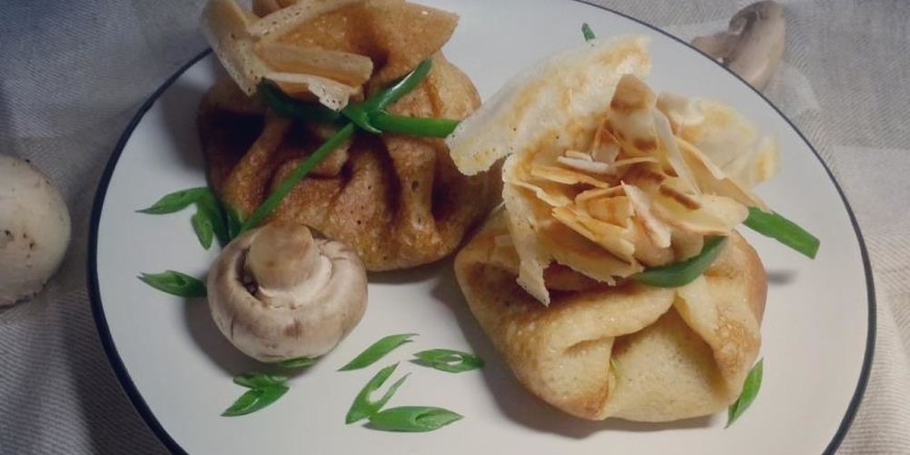 Как приготовить блинчики в форме мешочков с грибной начинкой