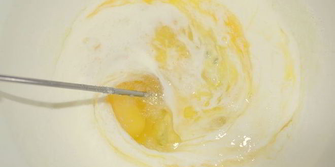 Рецепт блинная ванильная улитка с творогом и изюмом