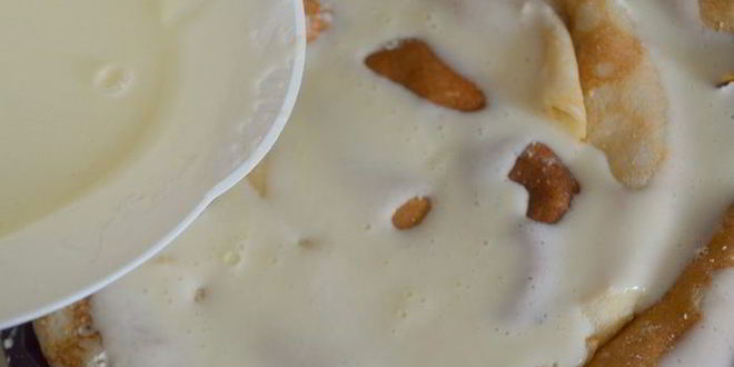 Рецепт блинная ванильная улитка с творогом и изюмом