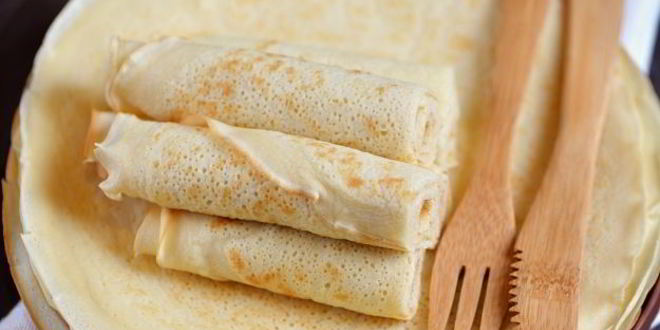 Рецепт блины с дырочками на воде с яйцами