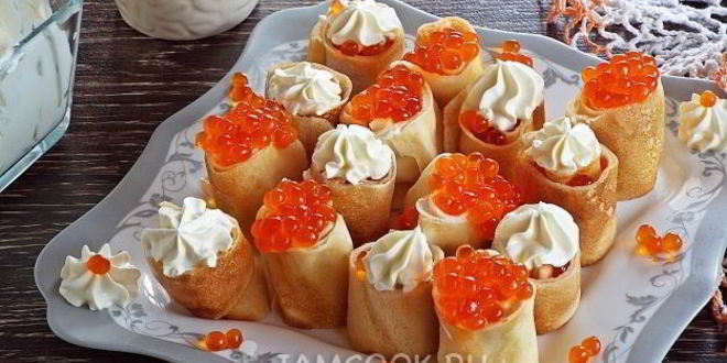 Рецепт блины с икрой и сметаной