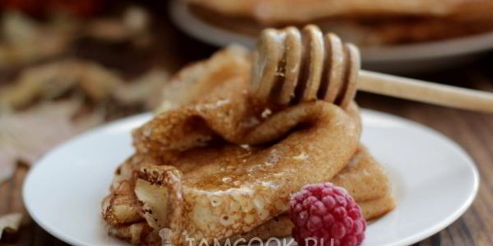 Как приготовить дрожжевые блины на кислом молоке