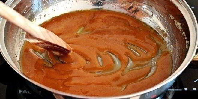 Рецепт карамельные блинчики с яблоками