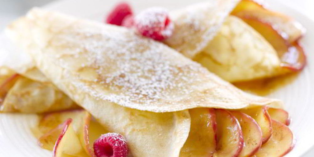 Как приготовить каравайцы — тонкие блинчики на молоке