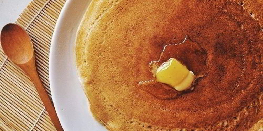 Как приготовить ржаные блины на кефире с корицей и медом