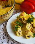 Запеченные блины с курицей и шампиньонами