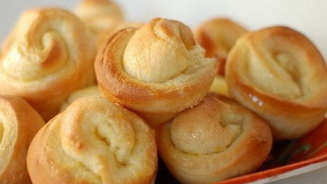 Рецепт Апельсиновые булочки с миндалем