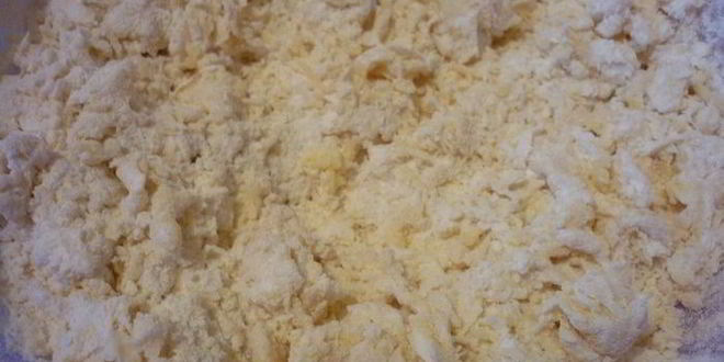 Рецепт булочки и рогалики зебра с шоколадной прослойкой