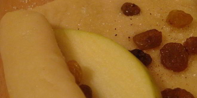 Рецепт булочки-розочки в двух начинках