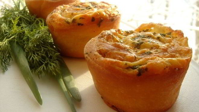 Рецепт Булочки с чесноком, сыром и пряными травами