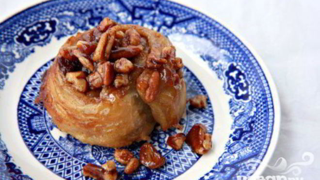 Рецепт Булочки с орехами и изюмом