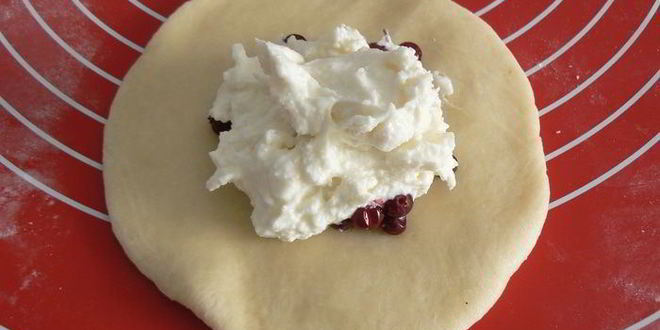 Рецепт булочки с рикоттой