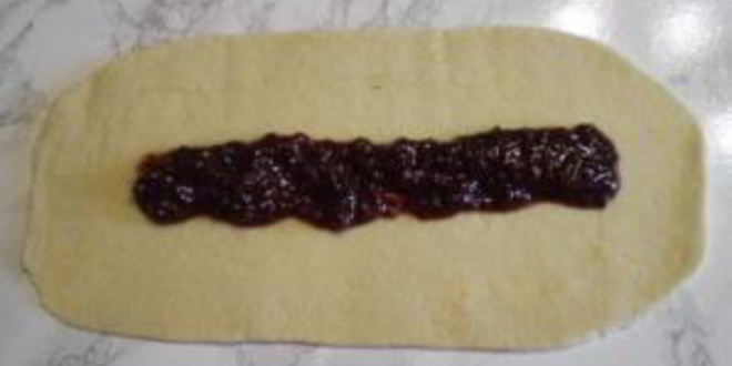 Рецепт булочки с вареньем