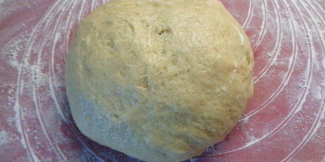 Рецепт булочки-улитки с изюмом и корицей