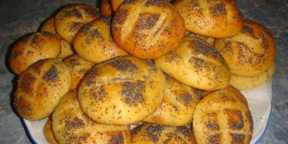 Как приготовить чесночные булочки с маком