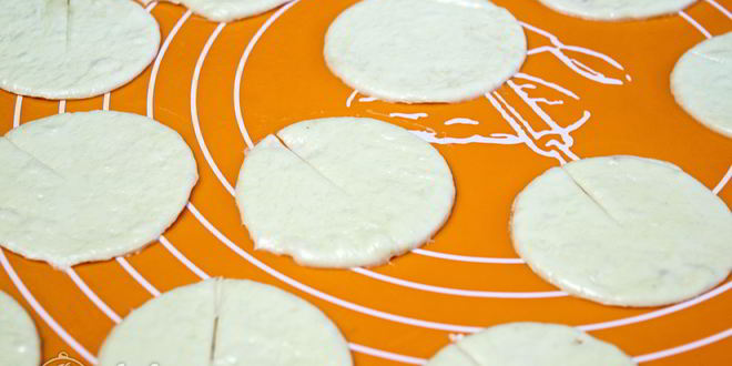 Рецепт дрожжевые булочки с сыром