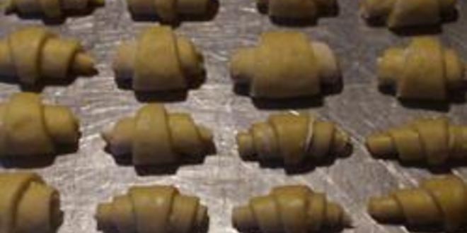 Рецепт дрожжевых рогаликов-круассанов