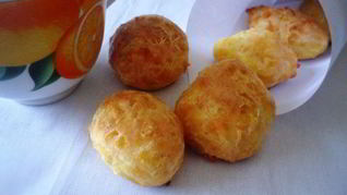 Рецепт Гужеры — французские булочки из заварного теста с сыром