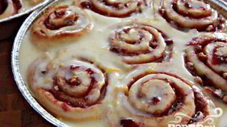 Рецепт Клюквенные булочки с апельсиновой глазурью