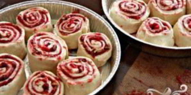 Рецепт клюквенных булочек с апельсинового глазурью