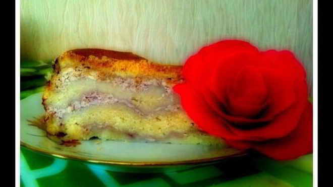 Рецепт Королевская малиновая ватрушка в мультиварке