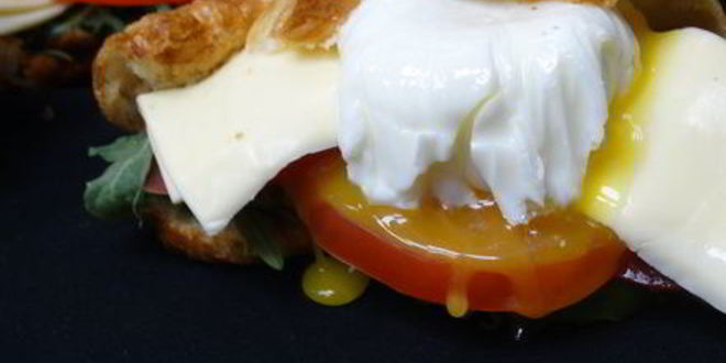 Рецепт круассан с яйцом пашот